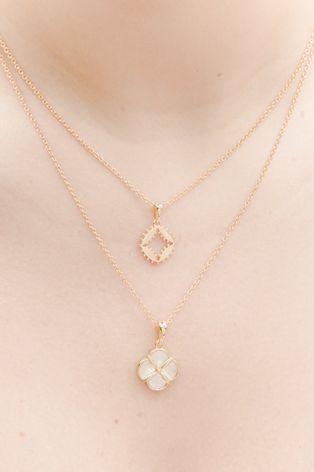 Ashley Childers, Quatrefoil Petite necklace