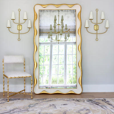 Venus Leaning Mirror - White